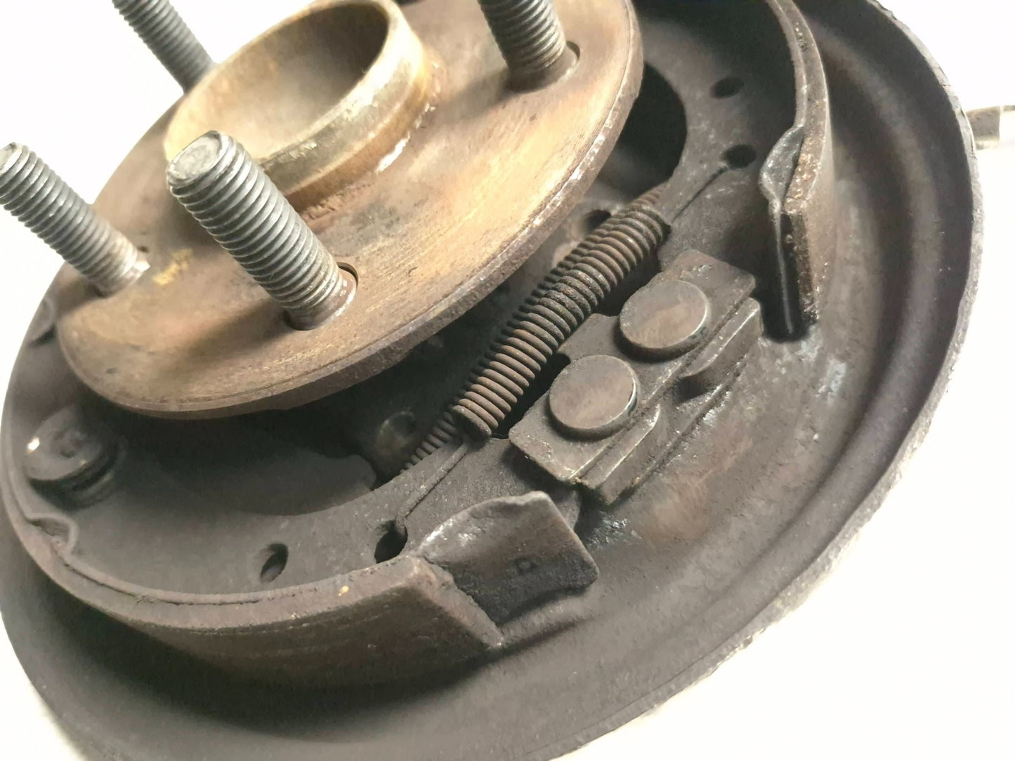 2007 Toyota Corolla Rear Brake Drum Wheel Hub Left & Right Pair OEM