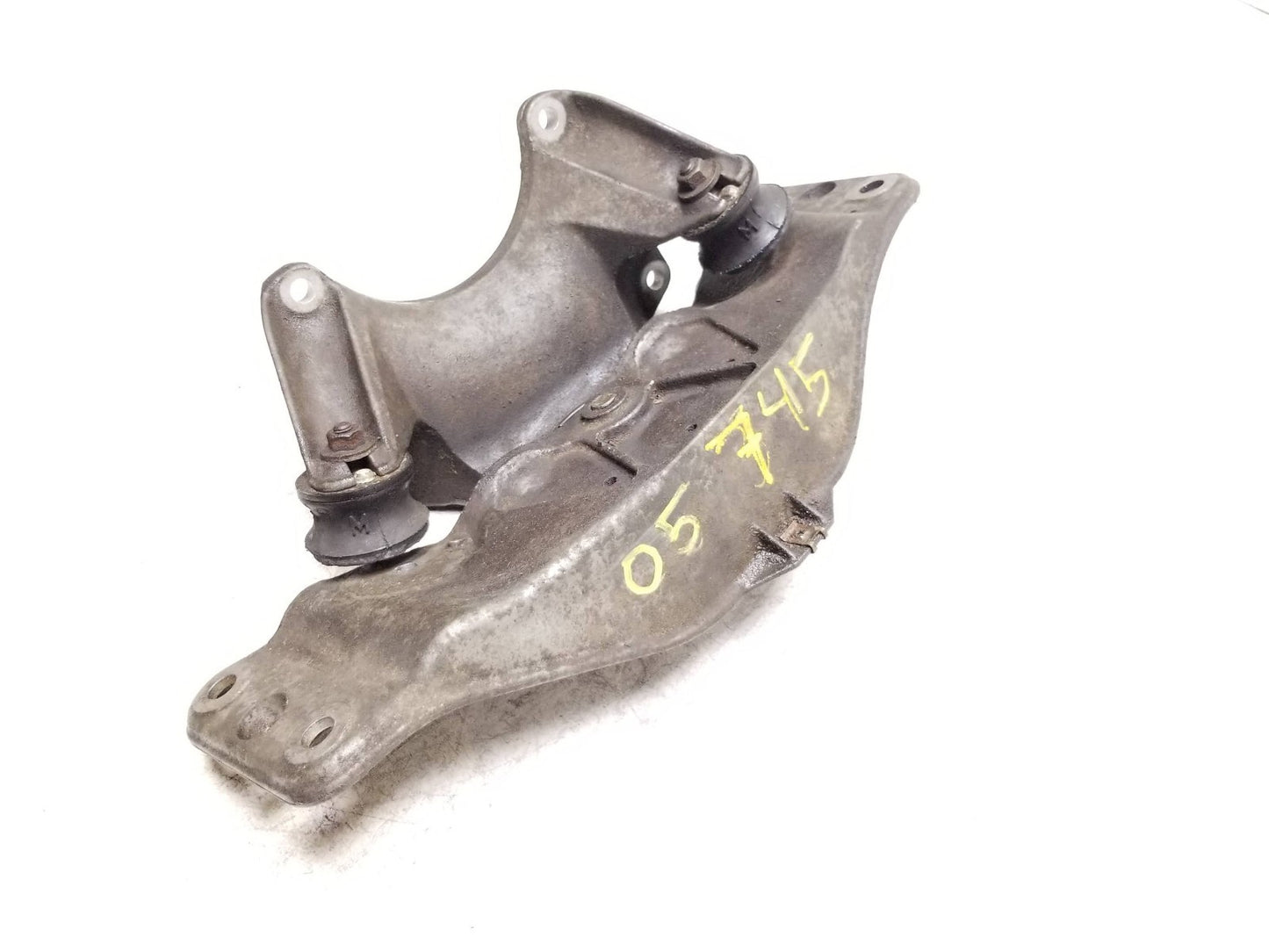 2005 BMW E65 745i Automatic Transmission Bracket Crossmember OEM