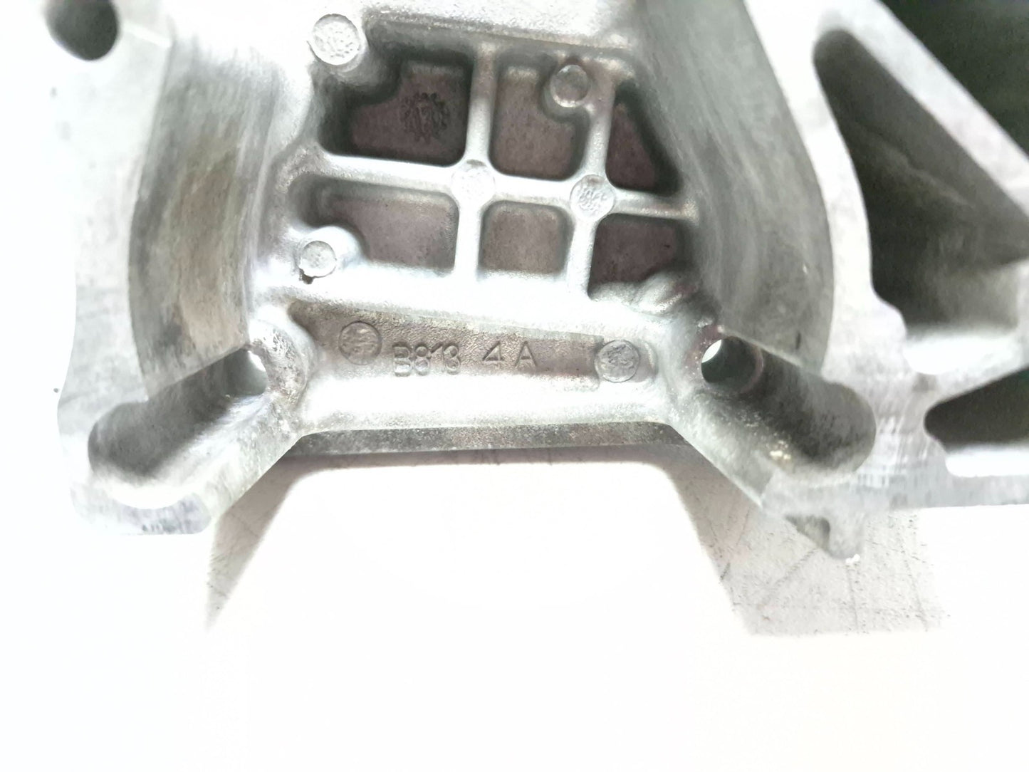 2014 Fiat 500l Engine Mount Bracket 55248279 OEM