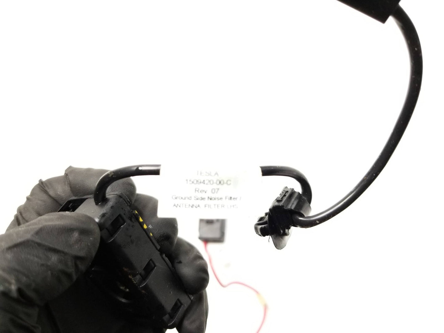 2021 Tesla Model 3 Antenna Noise Filter Pair OEM