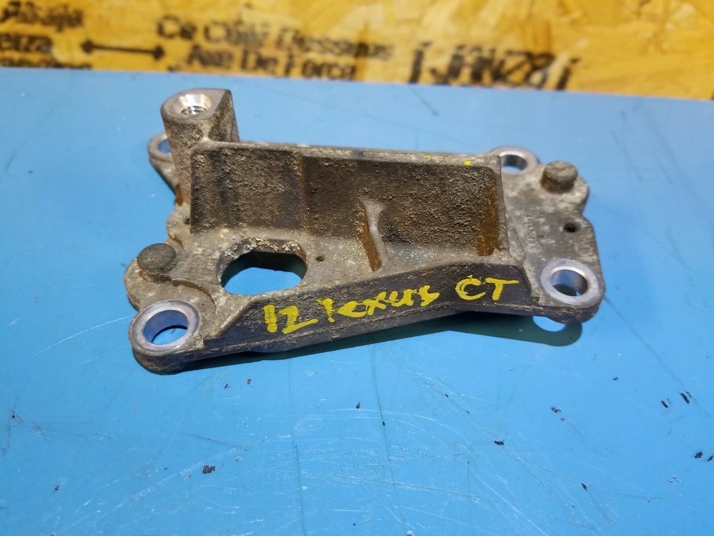 2012 Lexus Ct200h Transmission Oil Pan Bracket Neck  OEM