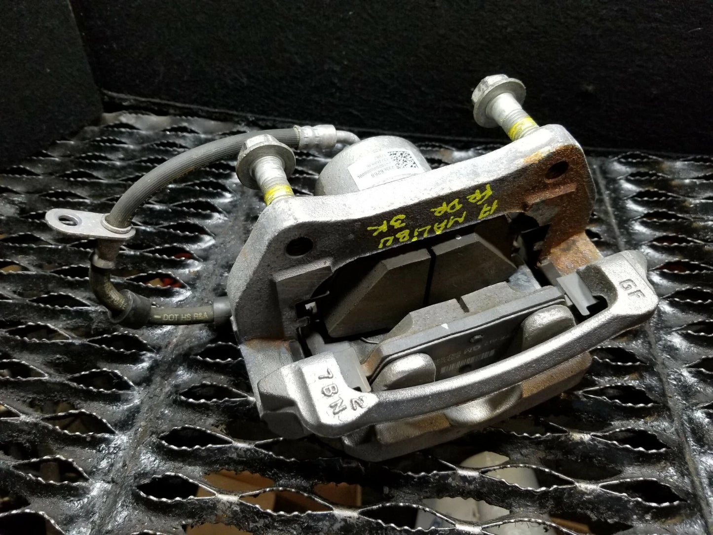 2017 Chevrolet Malibu Front Brake Caliper Driver Side Left OEM