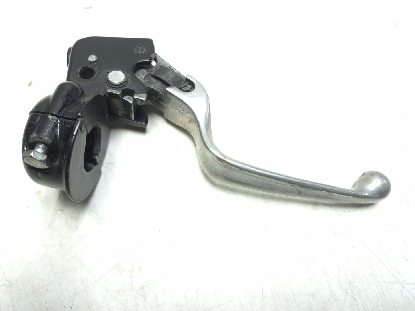 2008 Harley-davidson Dyna Fat Bob Fxdf Clutch Lever & Bracket OEM