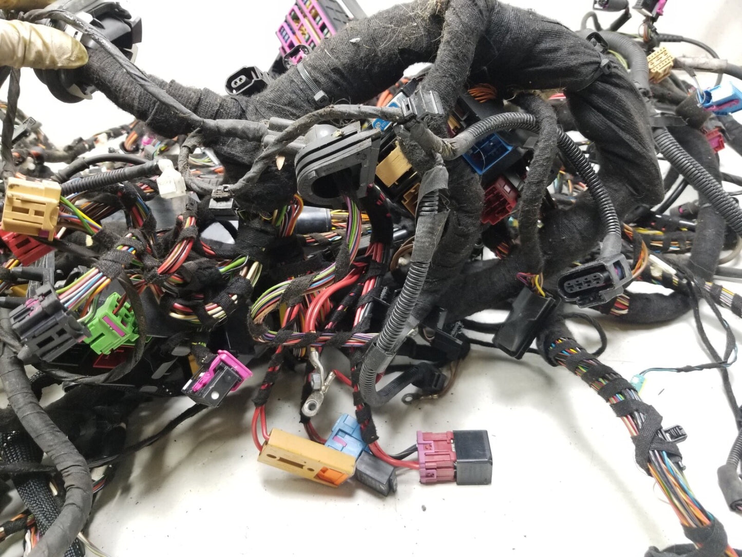2009 - 2012 Audi Q5 Interior Wire Harness OEM