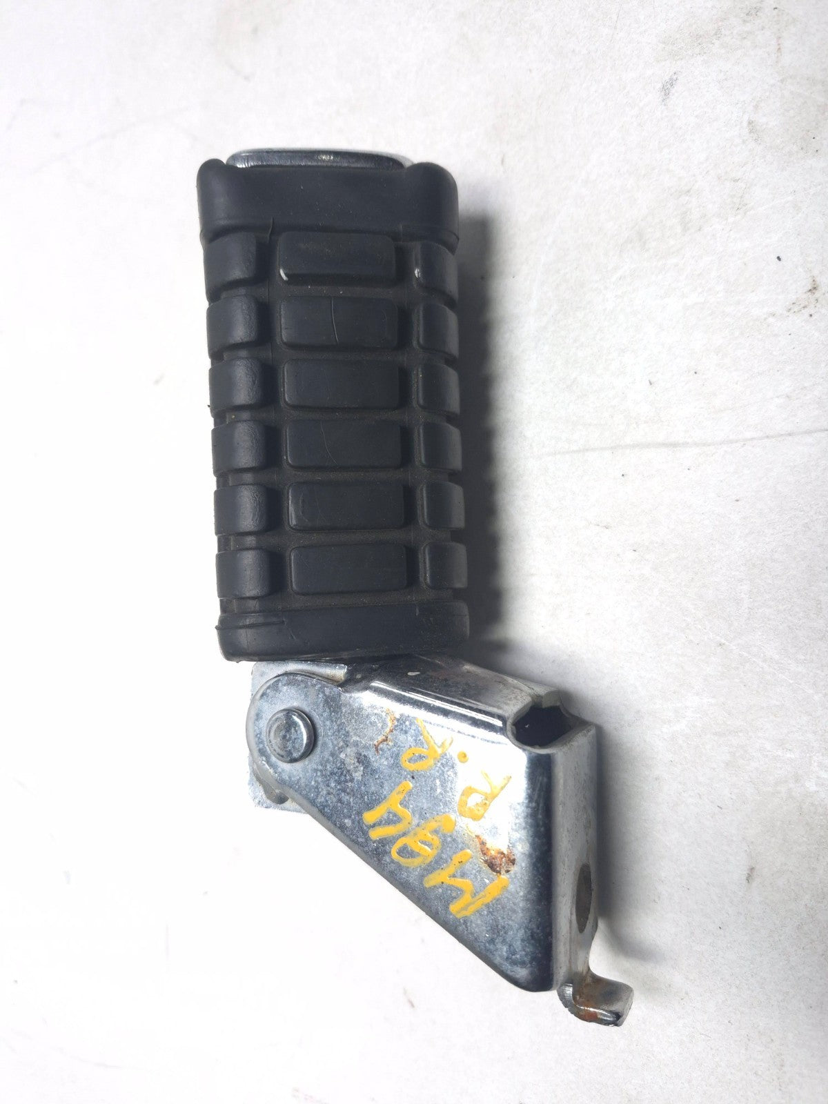 1987 Honda Goldwing 1200i Front & Rear Footrest Peg Assy 4 Pcs  OEM