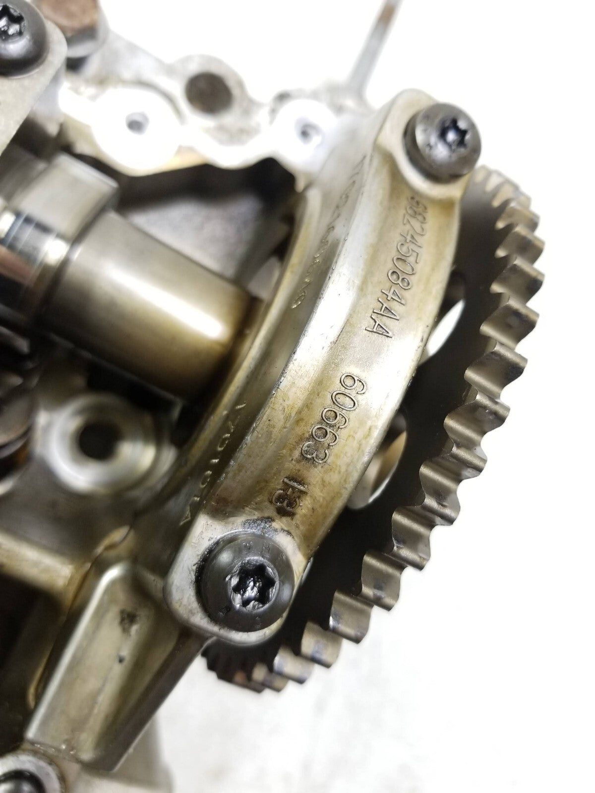 2017 - 2023 Alfa Romeo Stelvio Engine Cylinder Head 2.0 L OEM