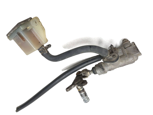 1993 Suzuki Gsx 600 Fp Katana Rear Brake Master Cylinder Assy OEM