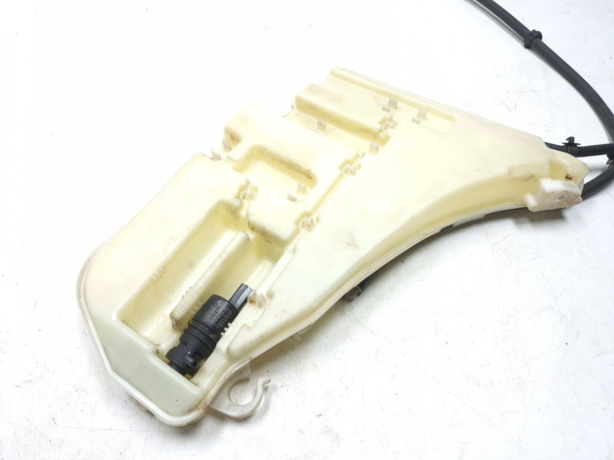 2011 BMW 750li Windshield Washer Fluid Reservoir 7178745 Oem✅