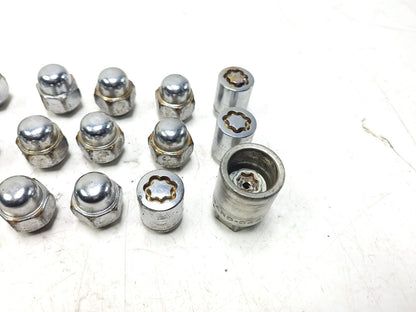 2011 Hyundai Genesis Coupe Wheel Lug Nut OEM