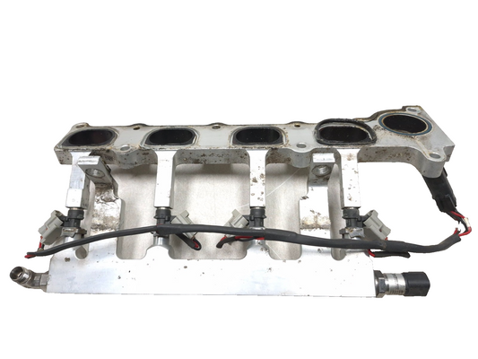 2013 Ford Transit Connect Fuel Rail With Injectors OEM