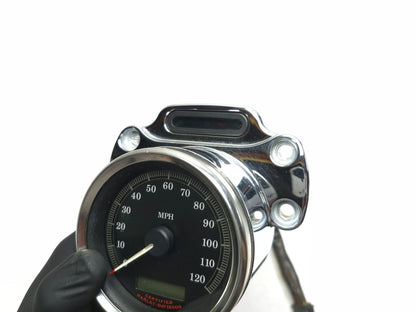 2004-2006 Harley Sportster Custom Xl1200c Xl883c Speedometer Cluster 67436-04