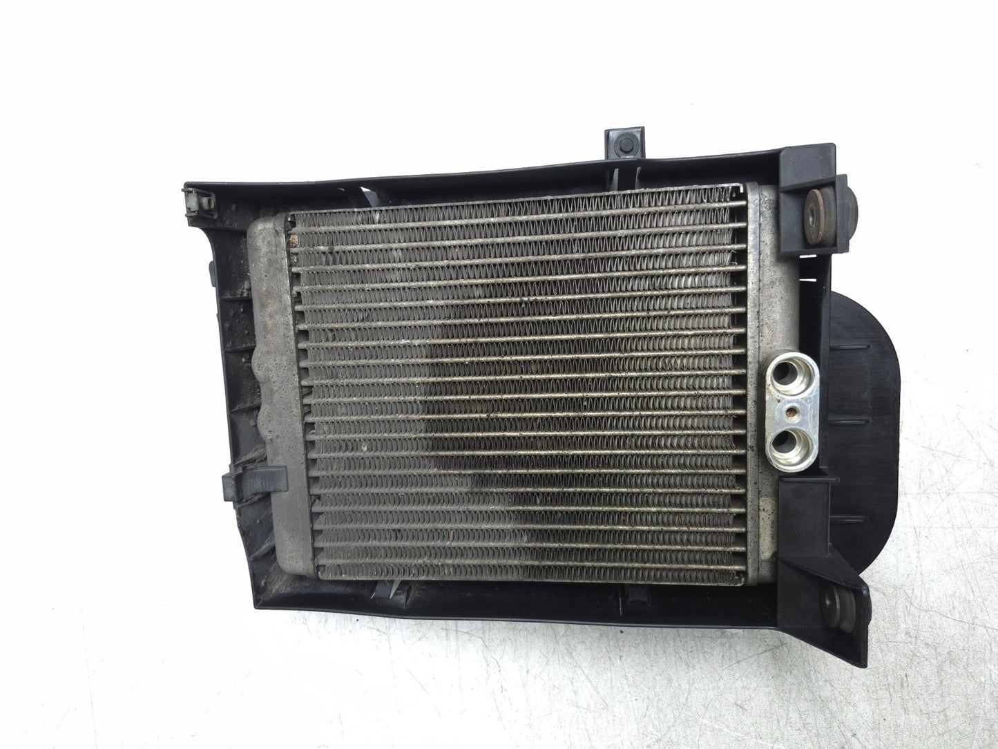 2008 BMW X6 E71 Radiator Twin Turbo Engine Oil Cooler Passenger Side Right OEM