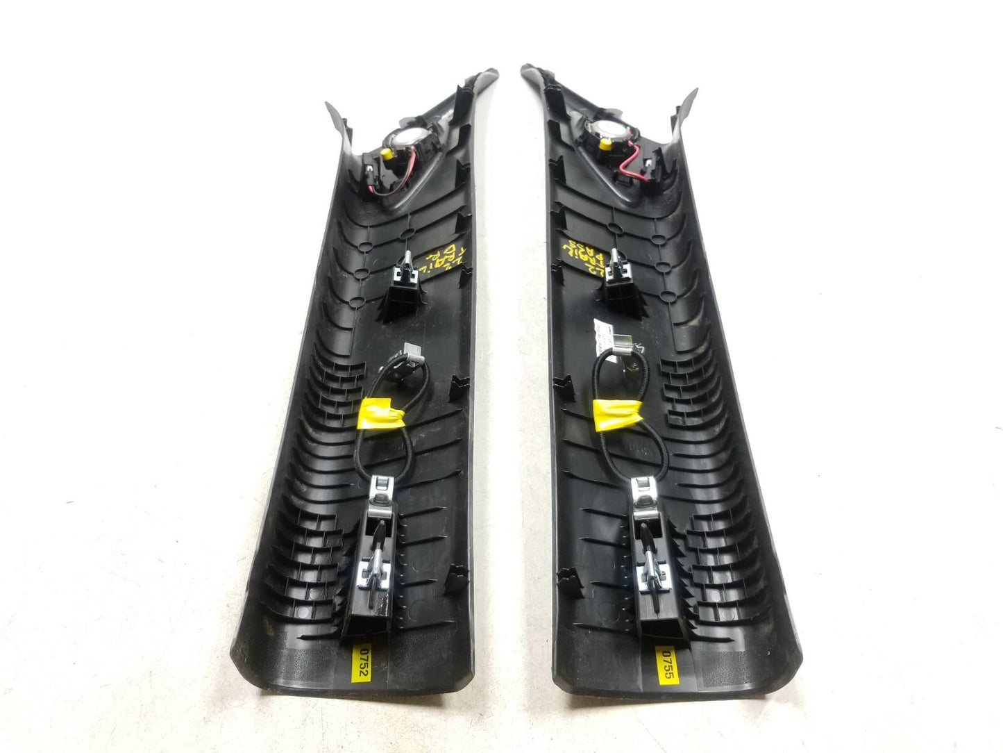 2022 Chevrolet Trailblazer A Pillar Trim Cover Left & Right OEM