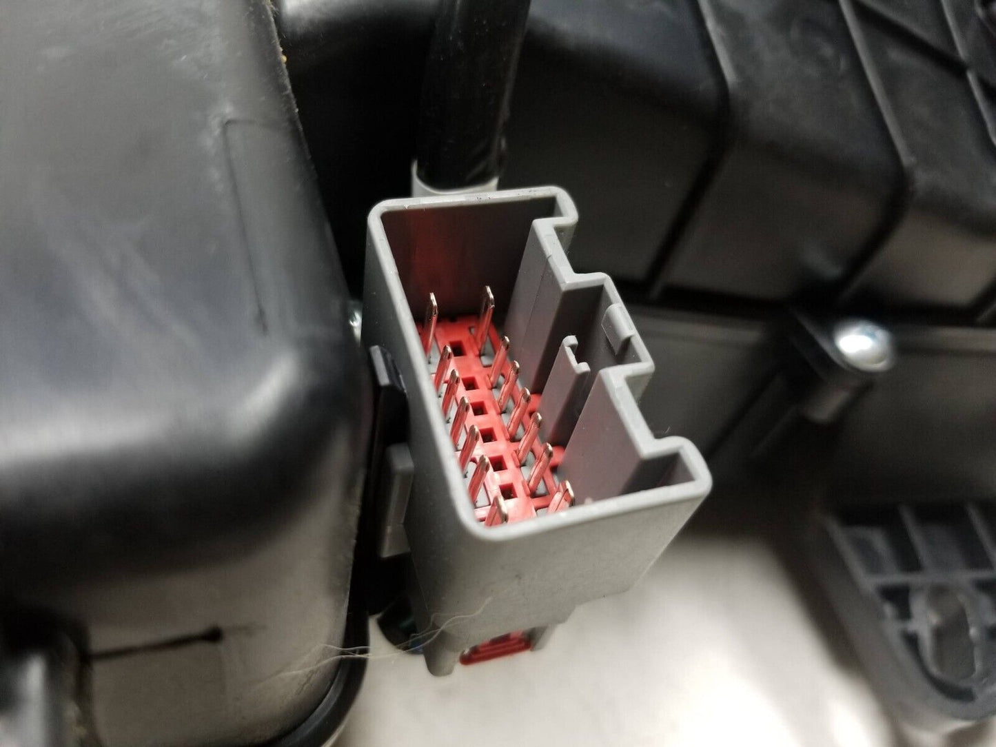 16 - 22 Dodge Durango Rear Blower Motor Heater Housing Box OEM