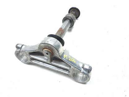 2004-2016 Harley-davidson Sportster Xl883 Triple Tree Lower 46127-04 OEM