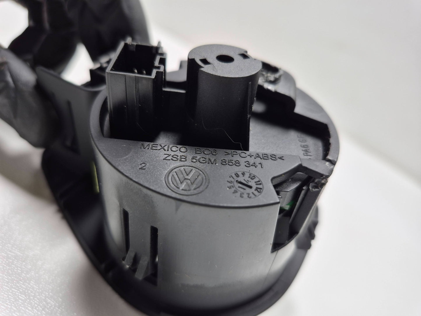 2015 Volkswagen Golf Headlight Control Switch OEM