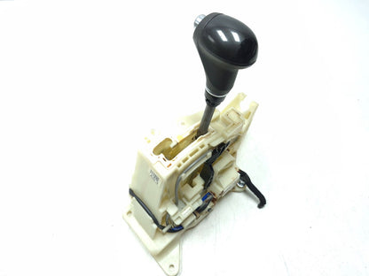 2015 Kia Optima 2.4l Automatic Transmission Gear Shifter W/ Knob 467004c400 OEM