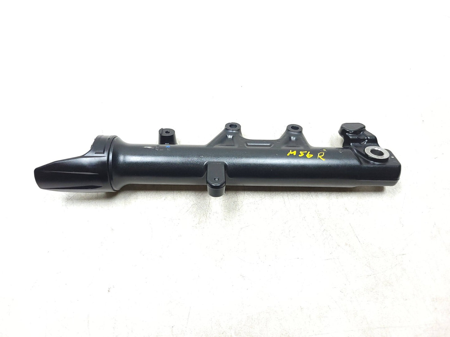 15 - 18 Yamaha Yzf-r3 Front Right Fork Case Tube Lower OEM
