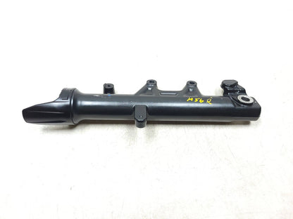 15 - 18 Yamaha Yzf-r3 Front Right Fork Case Tube Lower OEM