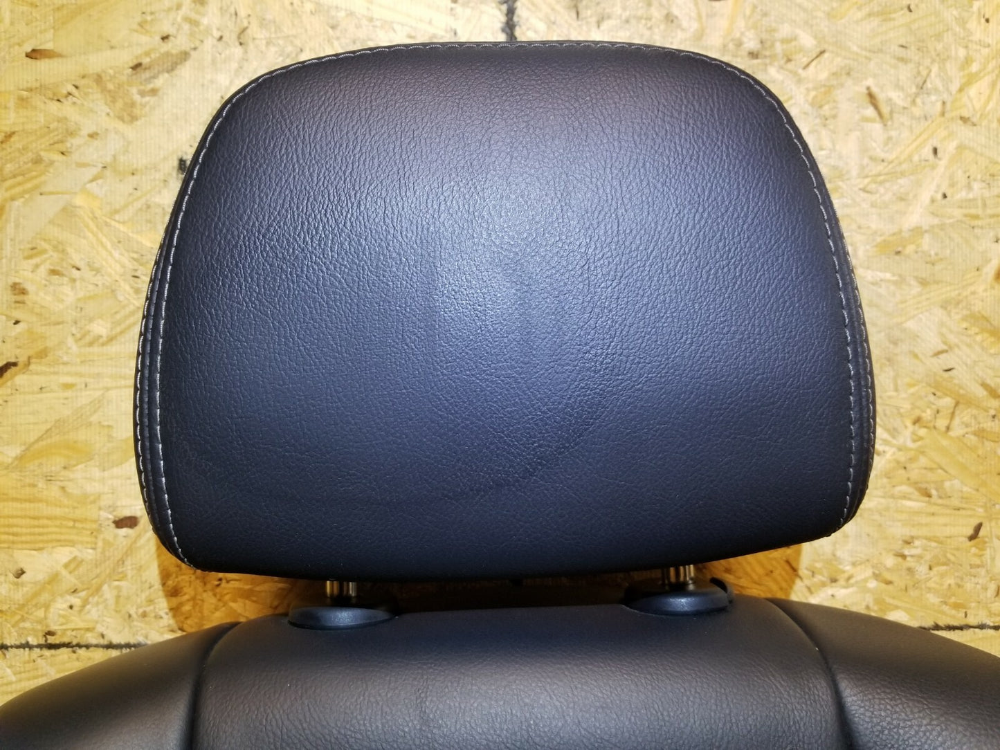2016 Jeep Compass Front Driver Seat Left Leather OEM 30k Miles