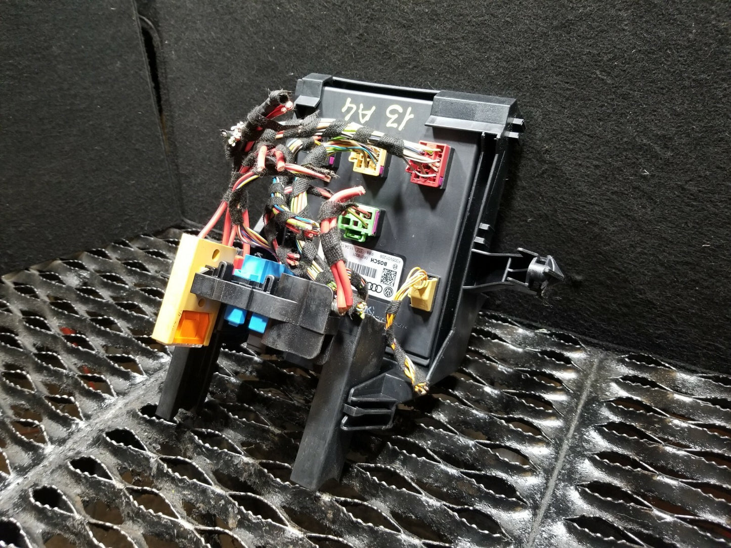 12 13 14 15 Audi A4 2.0l Bcm Power Supply Control Unit Module OEM