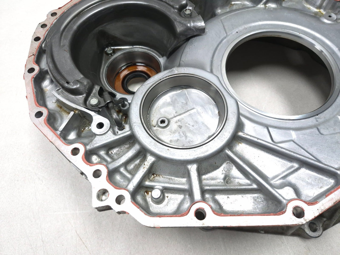 2017 Cadillac Xt5 At Automatic Transmission Case Bell Housing OEM