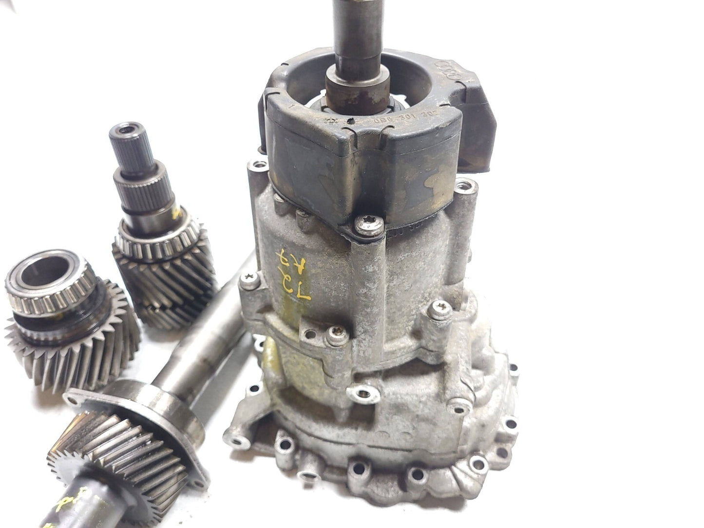 2012 Audi A7 Transfer Case OEM