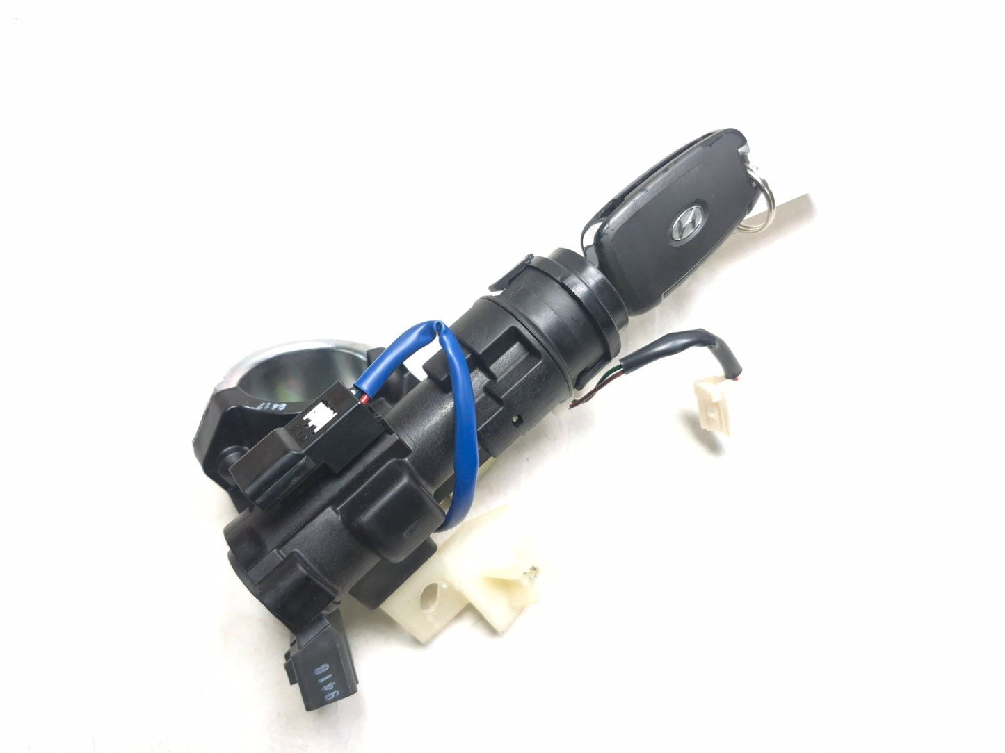 2019 Hyundai Kona Ignition Lock Switch W/ Key Assy OEM