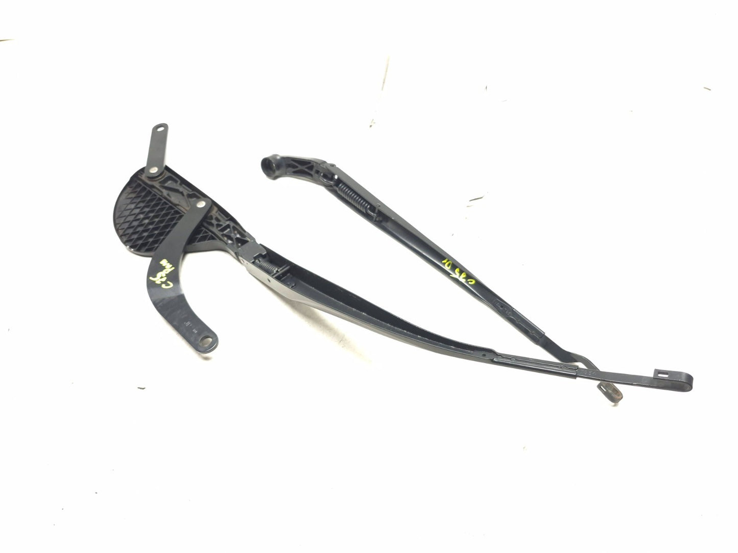 2010 Lexus Hs250h Front Windshield Wiper Arm Left & Right OEM