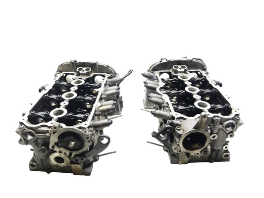 2009 - 2012 Audi Q5 3.2 Engine Cylinder Head Pair OEM