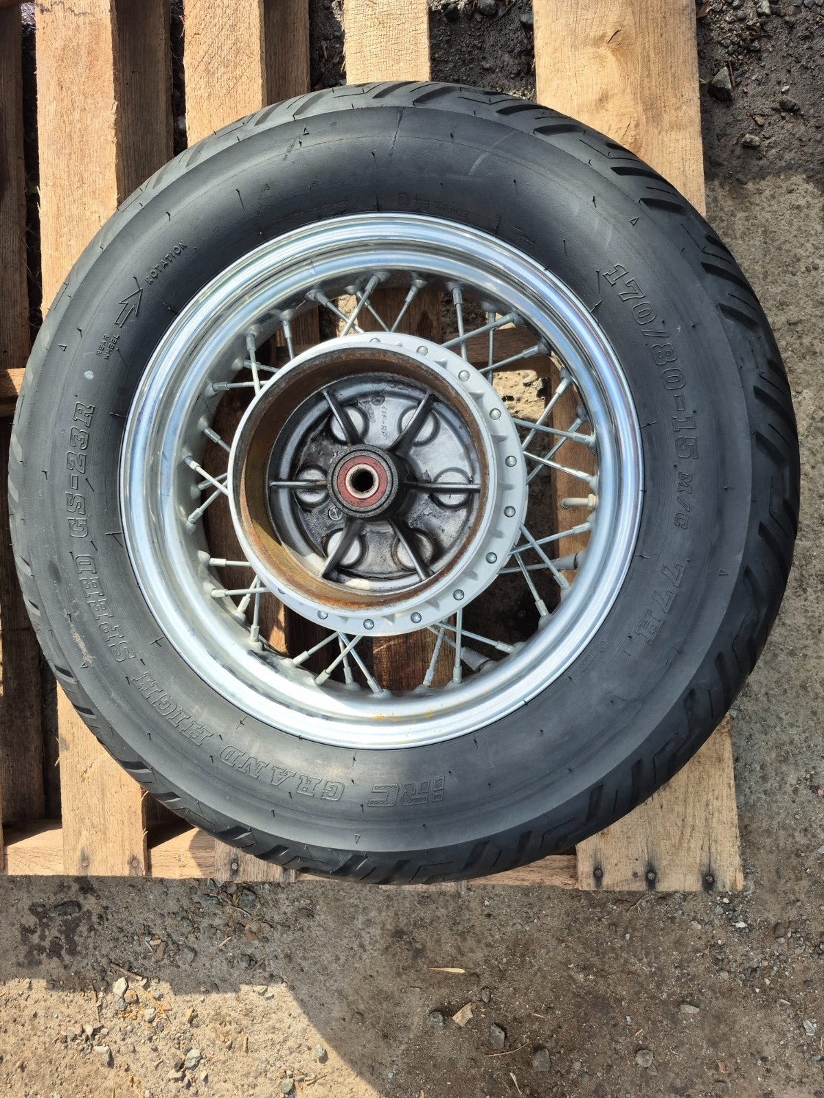 2004 Suzuki Vl800 Boulevard C50 Wheel Rim & Tire Front & Rear *straight* OEM
