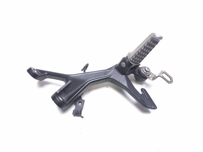 2023 Kawasaki Er400 Z400 Rear Right Foot Peg & Bracket Mount OEM