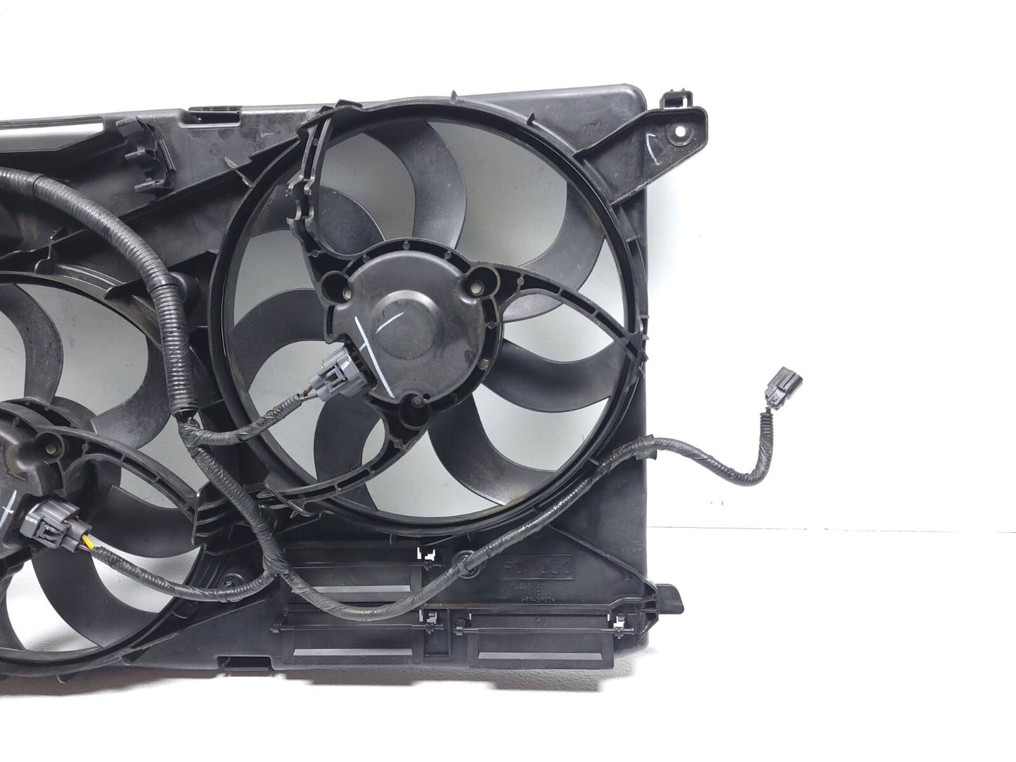 2014 Ford Fusion Radiator Cooling Fan Motor Assy OEM
