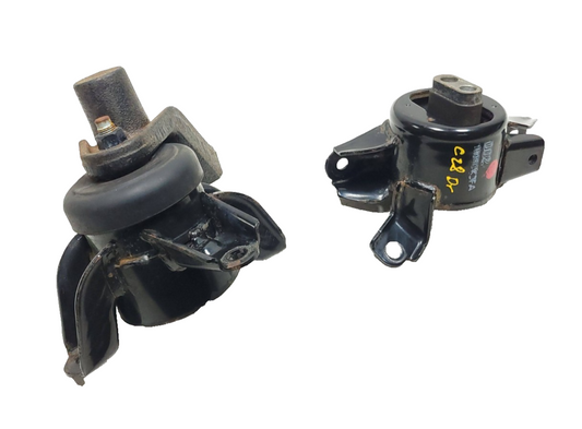 2015-2017 Hyundai Accent Front Engine Mounting Bracket Assembly OEM 21810-1r010