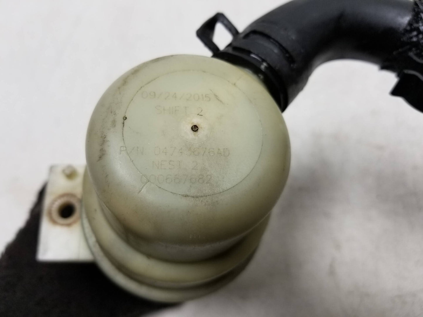 2010 Dodge Grand Caravan Power Steering Reservoir Tank OEM