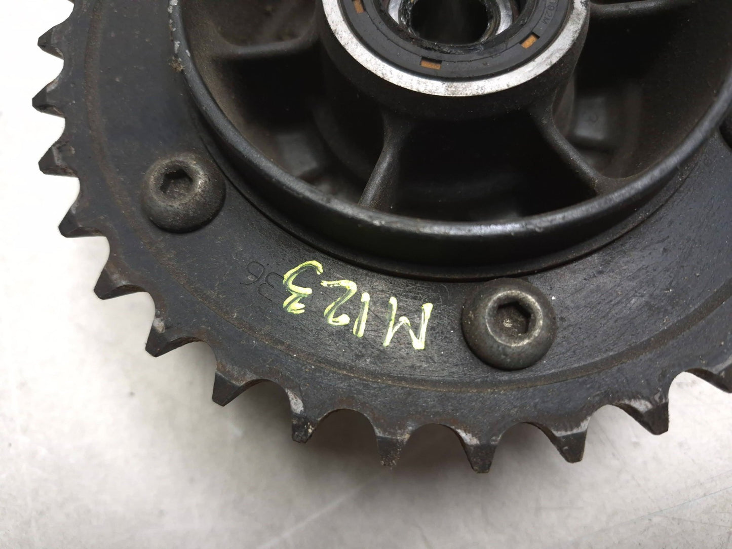 2019 Honda Cbr300r Rear Hub W/ Sprocket & Drive Chain Pair OEM