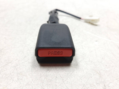 2014 - 2016 Mazda 3 Front Seat Belt Buckle Latch Passenger Right OEM
