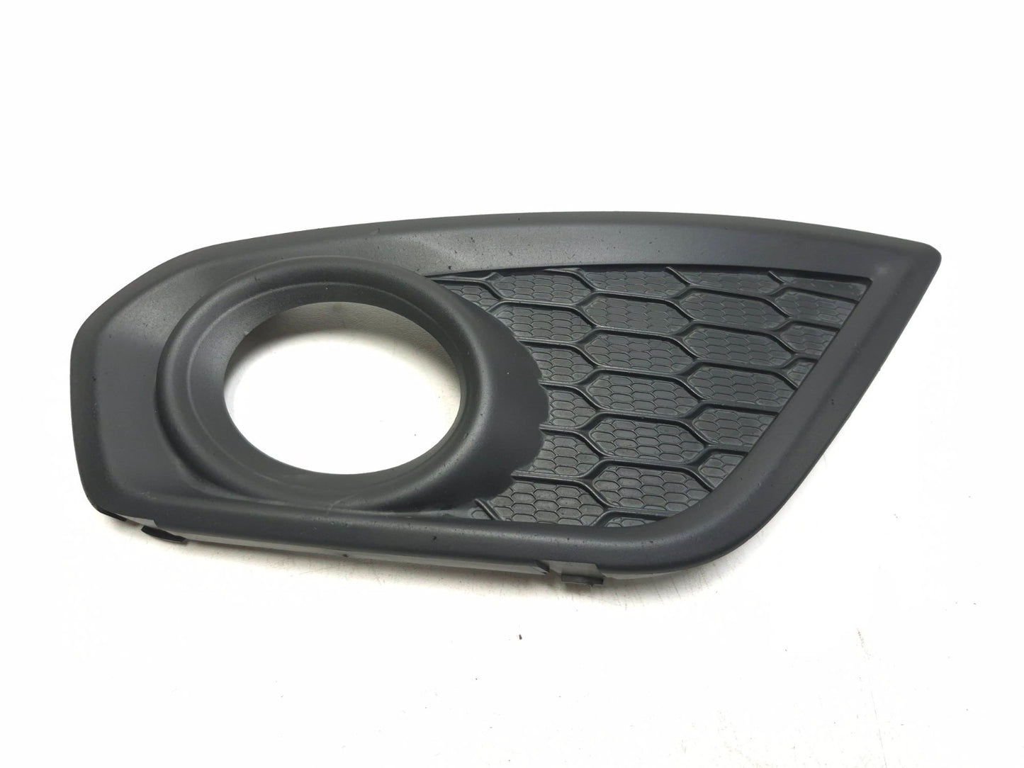 2012 Volvo C30 2.5l Front Fog Light Trim Bezel Left & Right Pair OEM