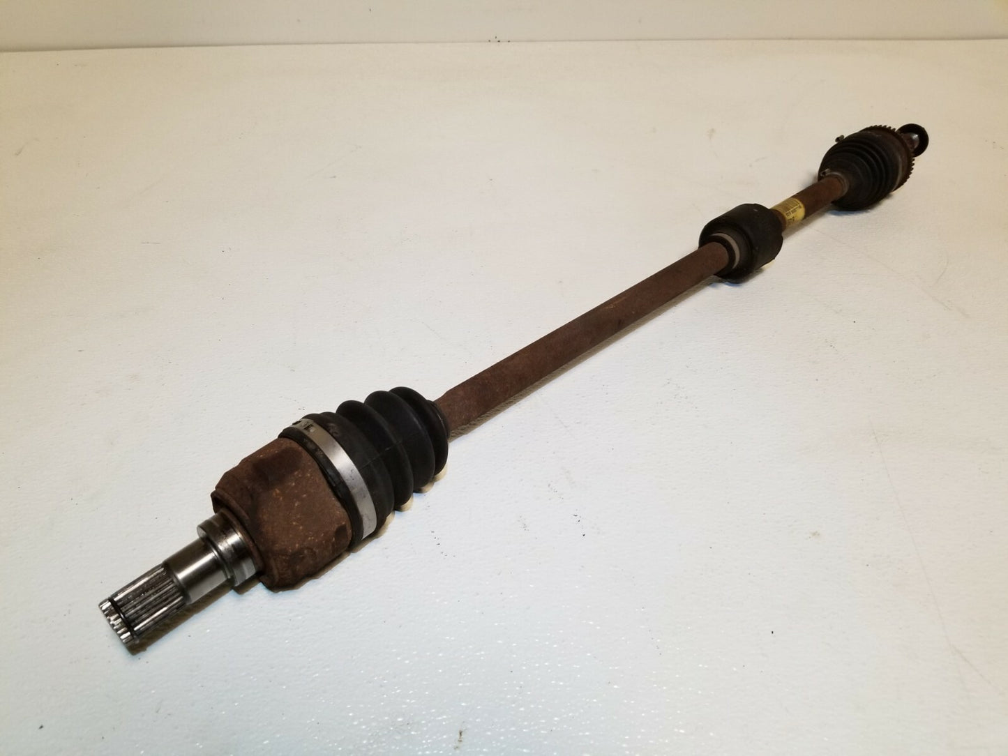 2014 Hyundai Veloster Axle Shaft Front Passenger Side Right OEM
