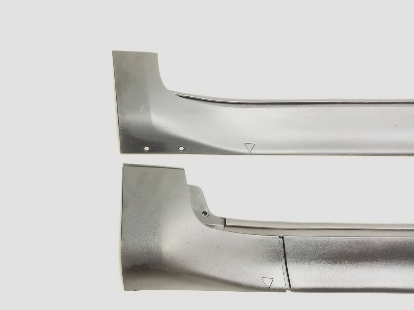 2015 GMC Acadia Rocker Panel Skirt Molding Left & Right Pair OEM