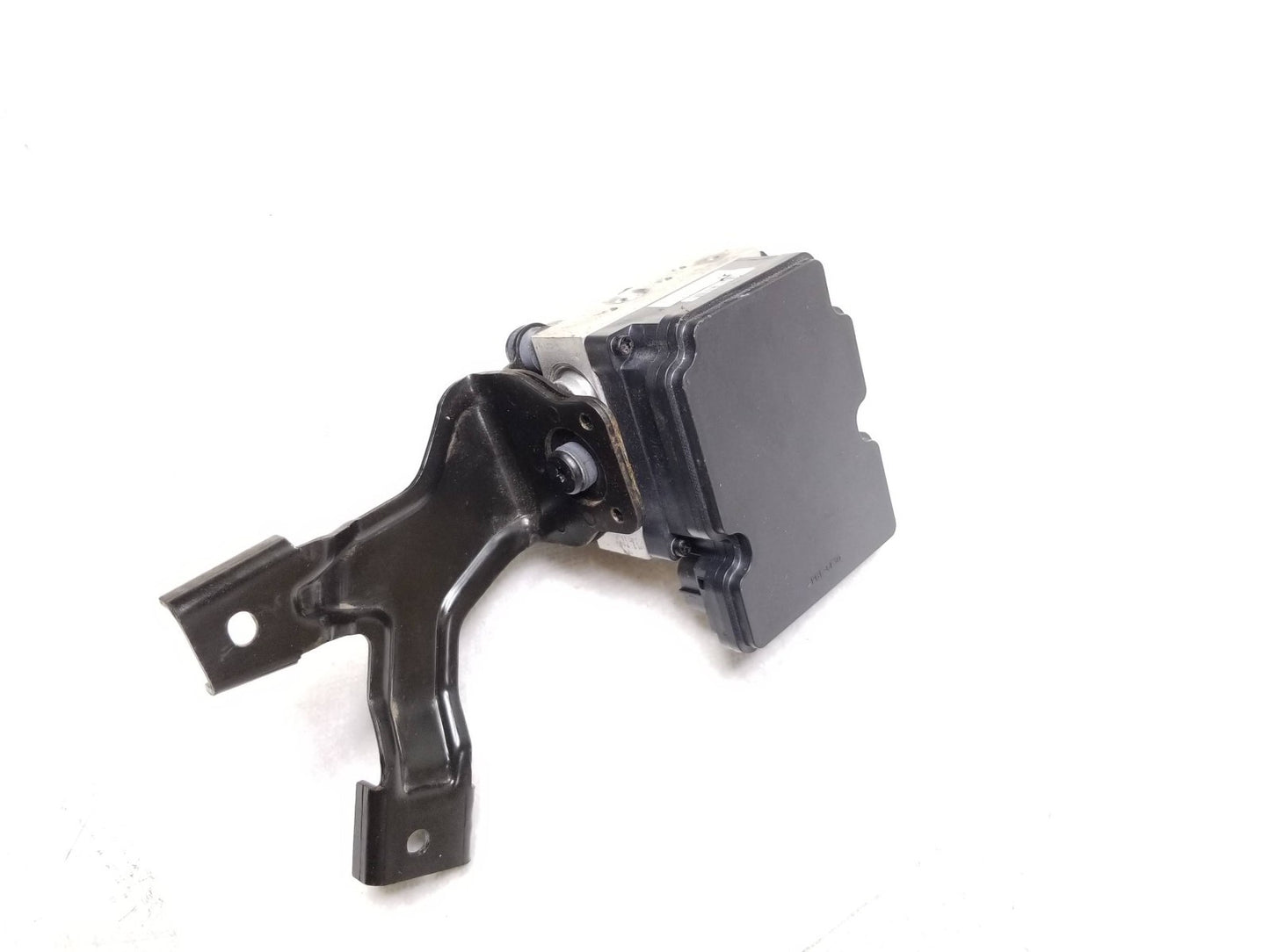 2014 - 2019 Kia Soul ABS Anti Lock Brake Pump OEM