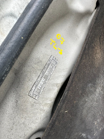 07-08 Acura Tl Type S Hood OEM 174k Miles✅ **paint Code : Nh603p**