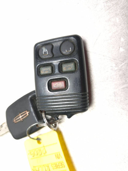 2008 Lincoln Navigator Steering Column W/ Ignition Switch & Key OEM