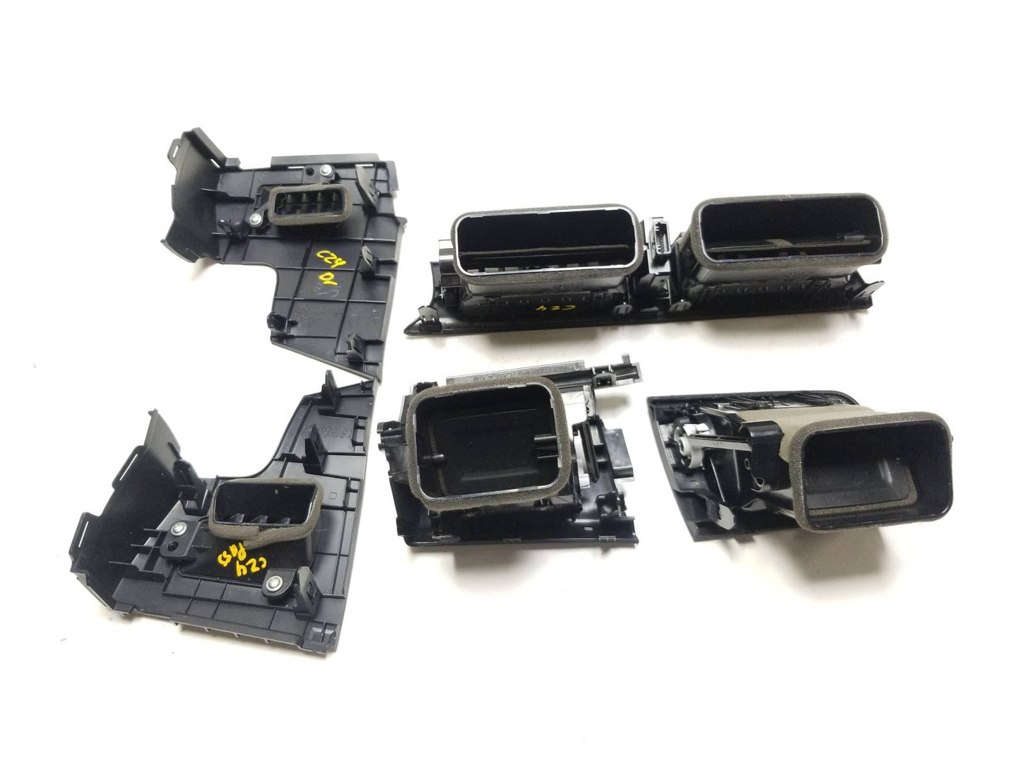 11-17 Lexus CT200h Dash Air Vent 5pcs Oem✅