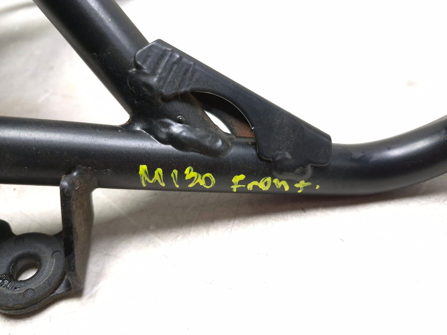 2006 Suzuki Gs 500fk Upper Fairing Stay Bracket Mount OEM