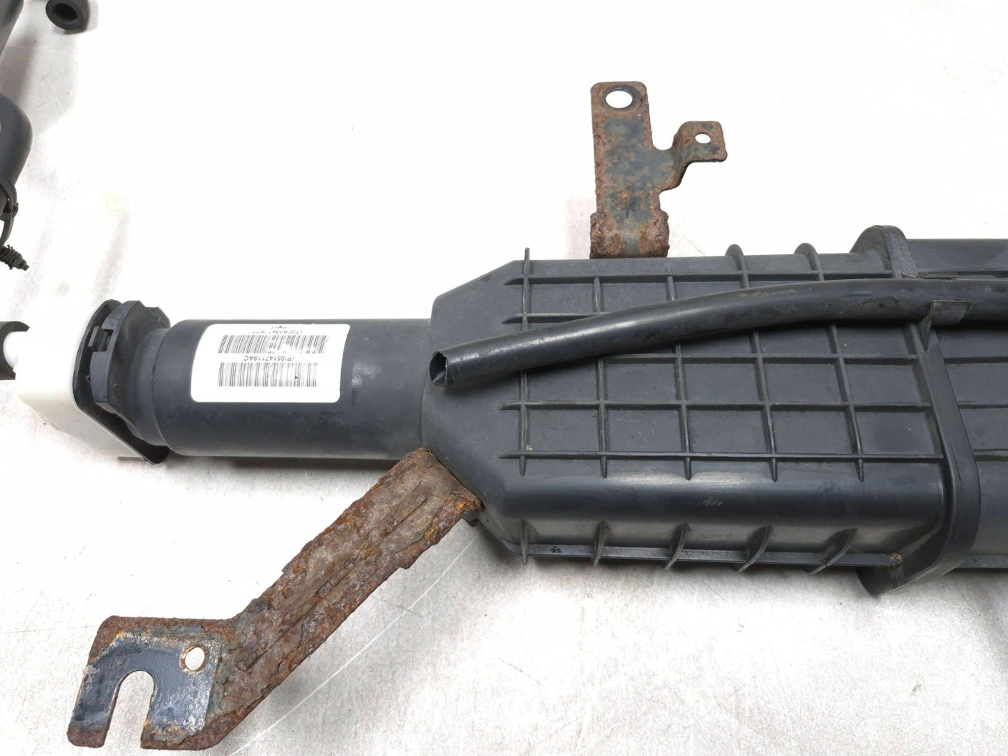 2013 Dodge Grand Caravan Fuel Vapor Canister Oem✅ 05147119ac