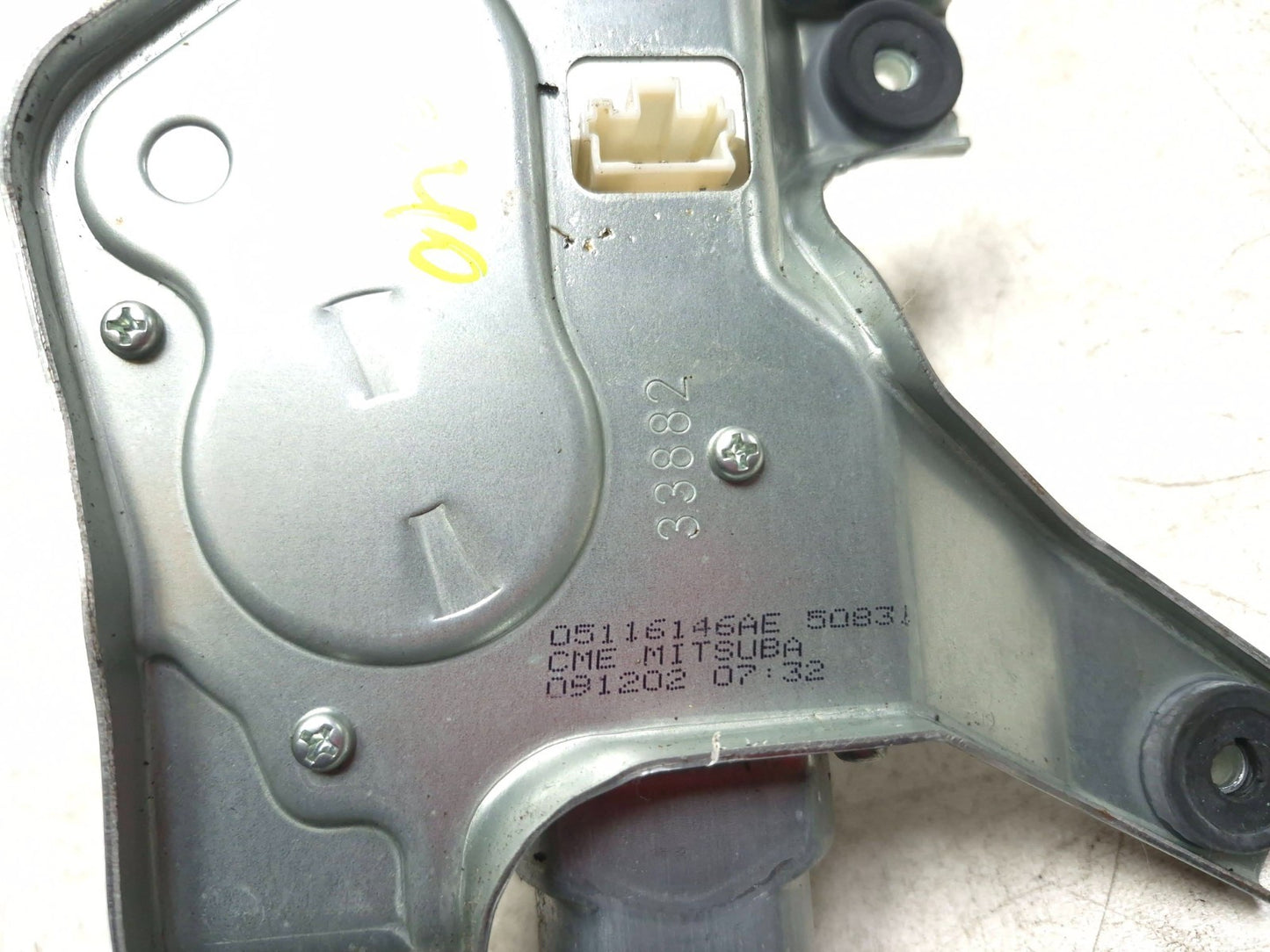 2010 Dodge Caliber Sxt Rear Wiper Motor 05116146ae OEM