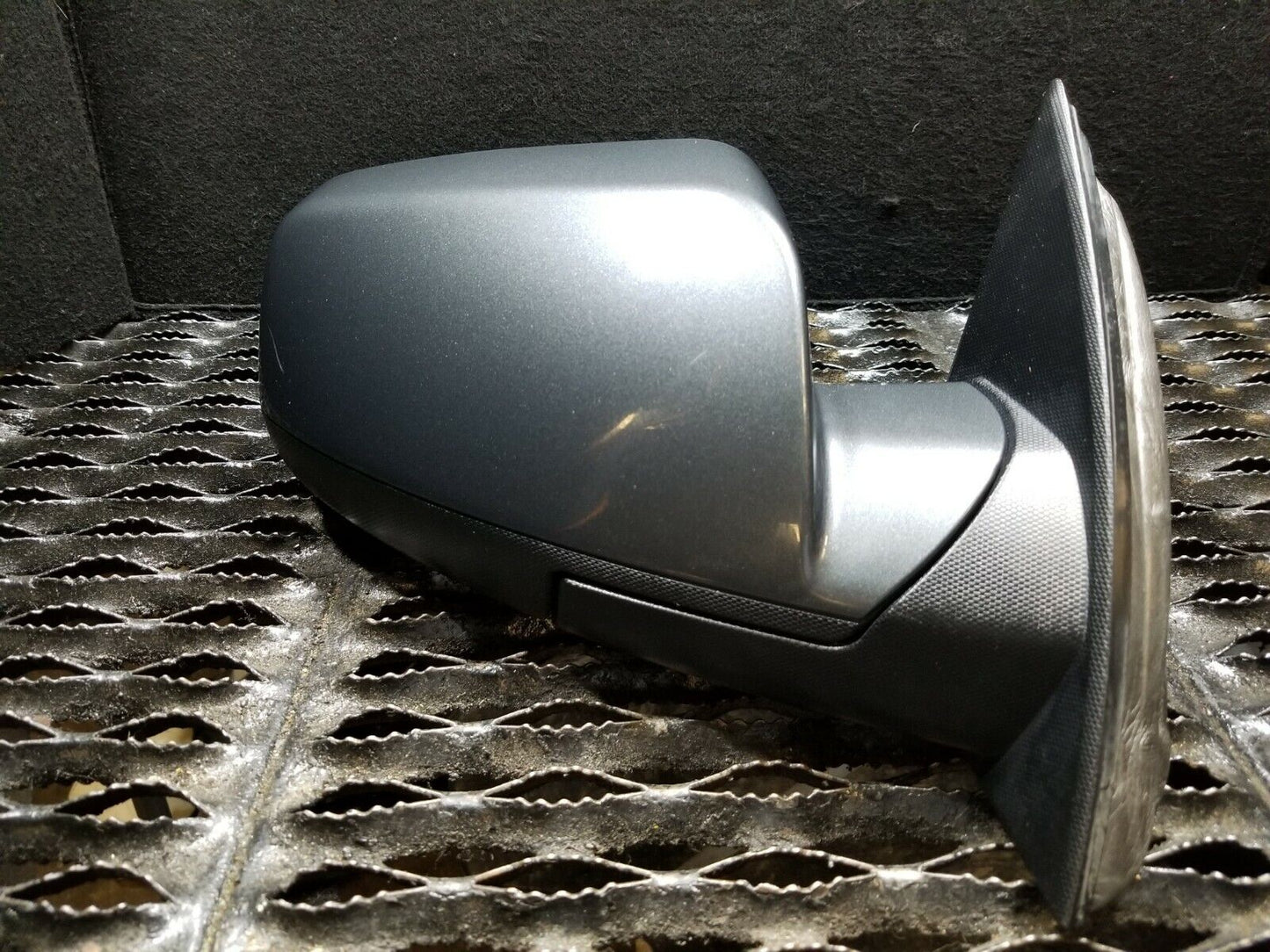 10 2010 Chevrolet Equinox Passenger Right Door Side View Mirror OEM #116