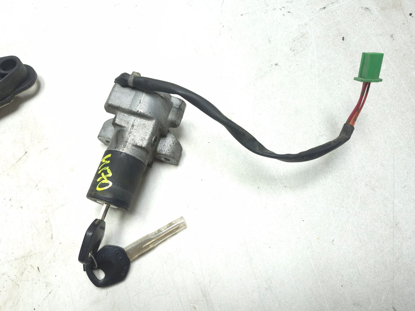 2015 Suzuki Gw250 Ignition Set Key Lock Fuel Tank Cap OEM