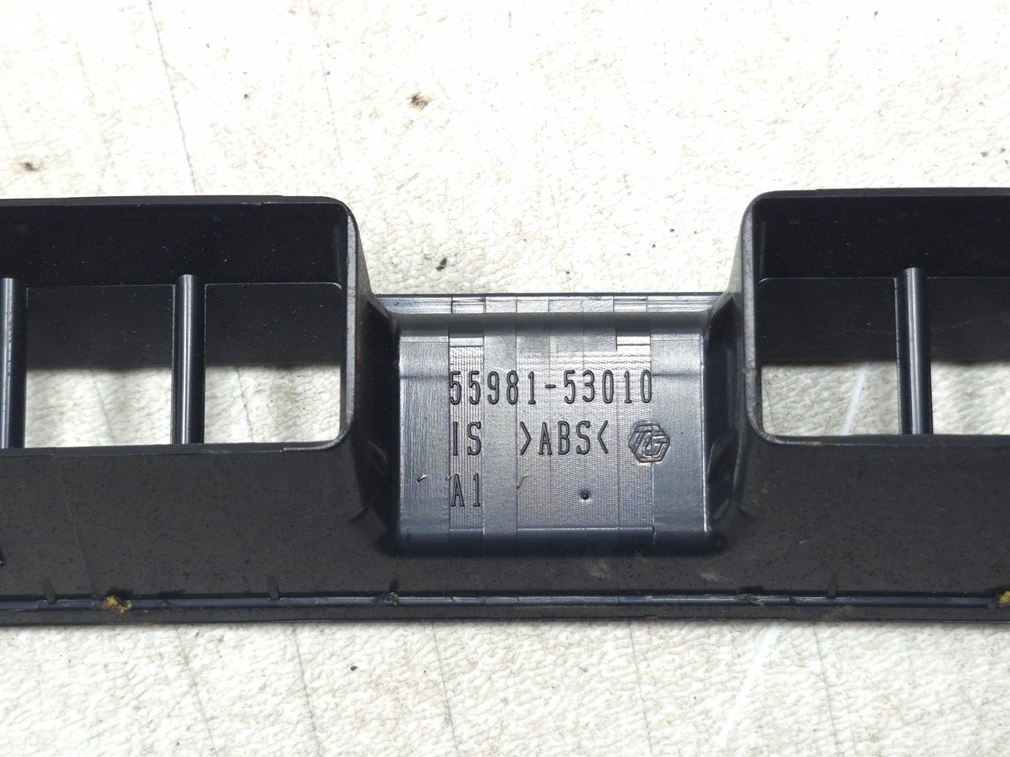 2009 Lexus IS250 Dash Defrost Air Vent Grille OEM